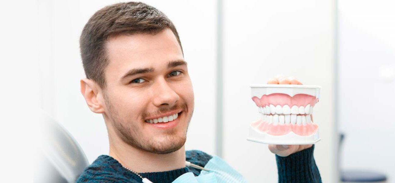 What You Need to Know Before Getting Dental Bridges